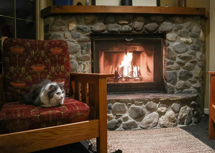 Emerald Lake Lodge